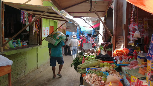 mercado Acapulco interior talara